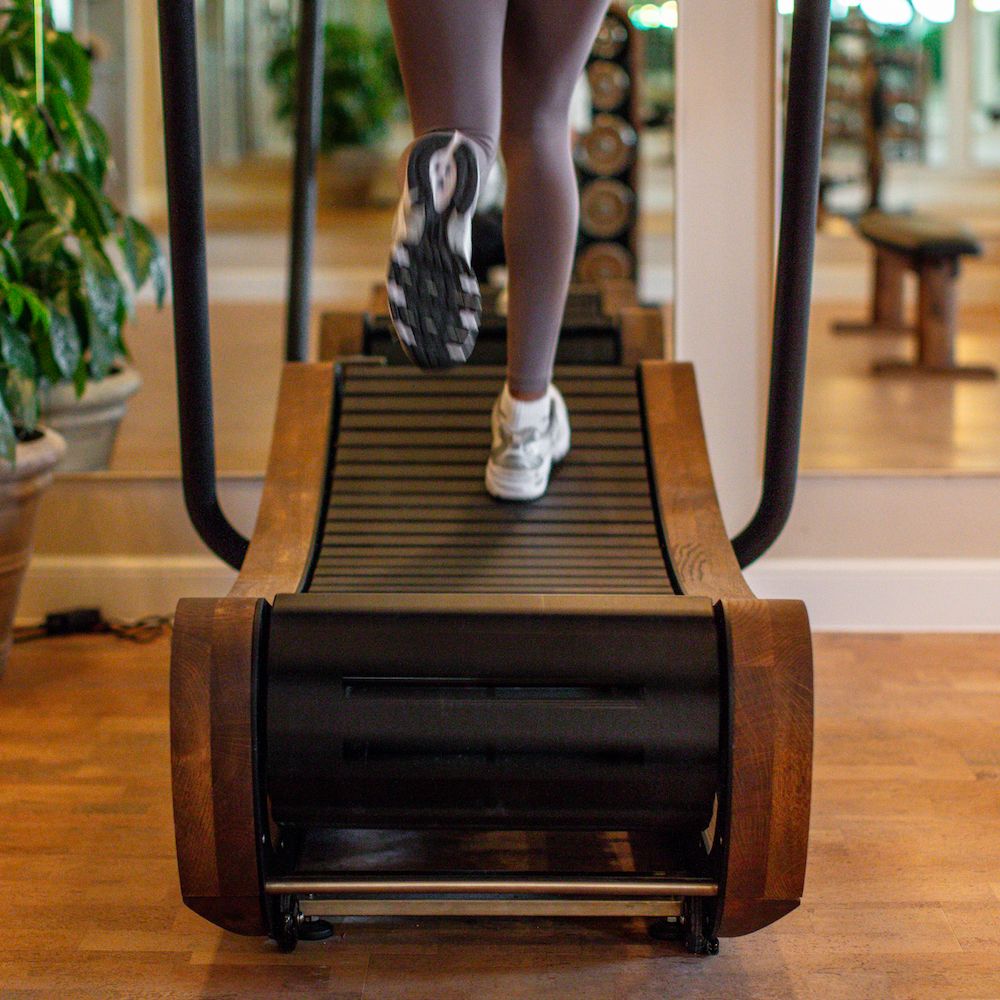 Self-powered treadmill