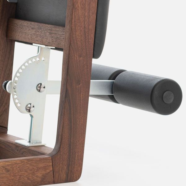 Adjustable footrest on the NOHRD TriaTrainer