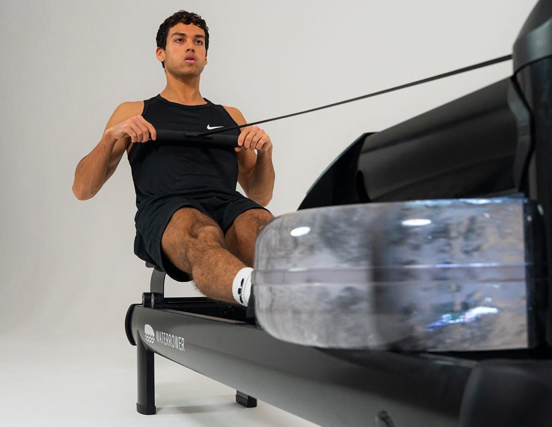 Full body commercial rowing workout