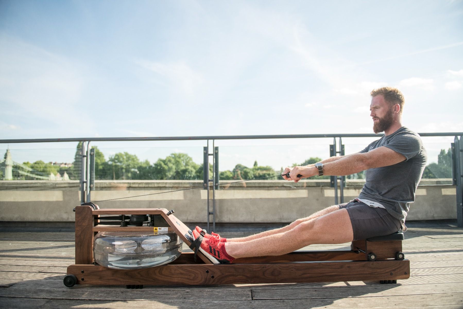 Trunk water top rowing machine
